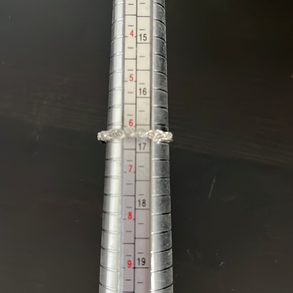 .925 sterling silver and CZ half eternity band - Picture 3 of 3